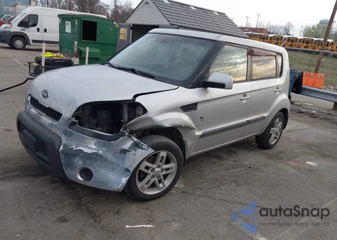 2011 Kia Soul + из США, поврежденный, VIN KNDJT2A26B7723630